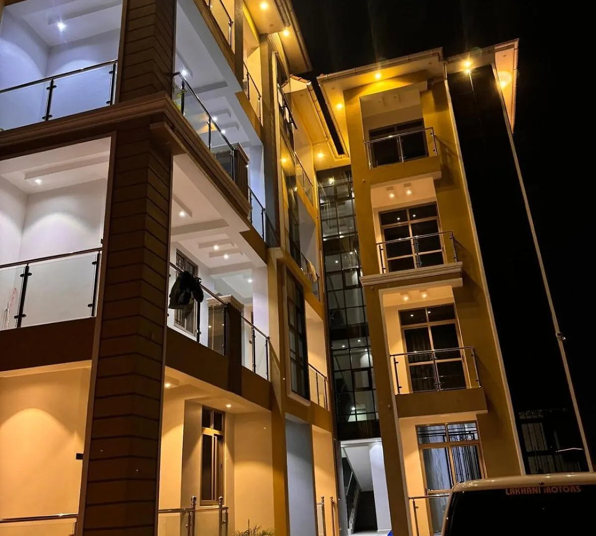 Apartment Amwanj Luxe Homes Kampala Uganda