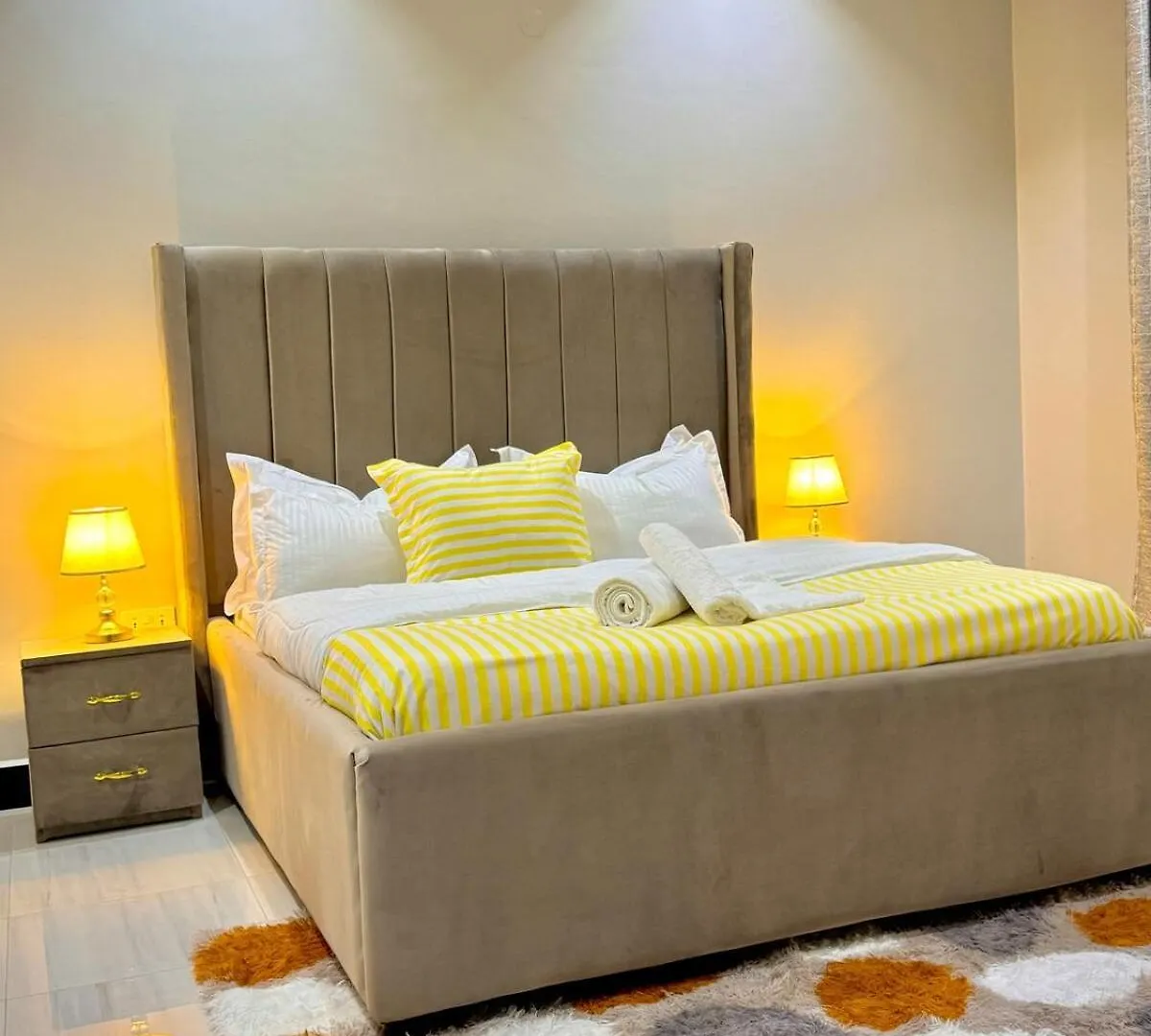 Amwanj Luxe Homes Kampala Apartment